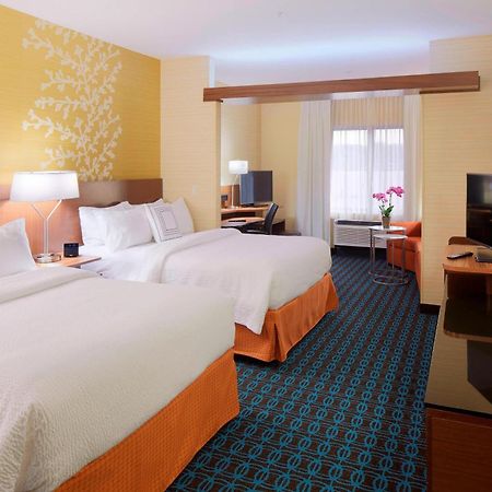 Fairfield Inn & Suites By Marriott Springfield Northampton/Amherst Eksteriør billede