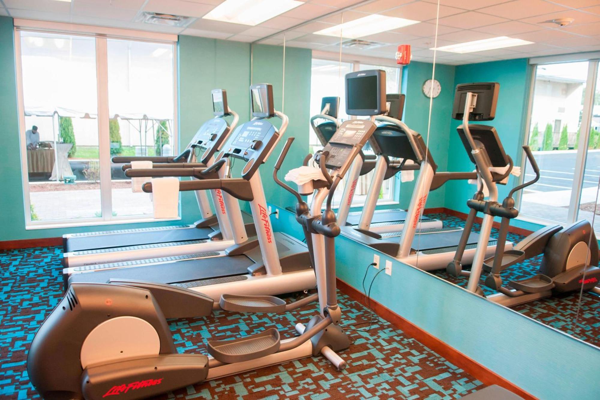 Fairfield Inn & Suites By Marriott Springfield Northampton/Amherst Eksteriør billede