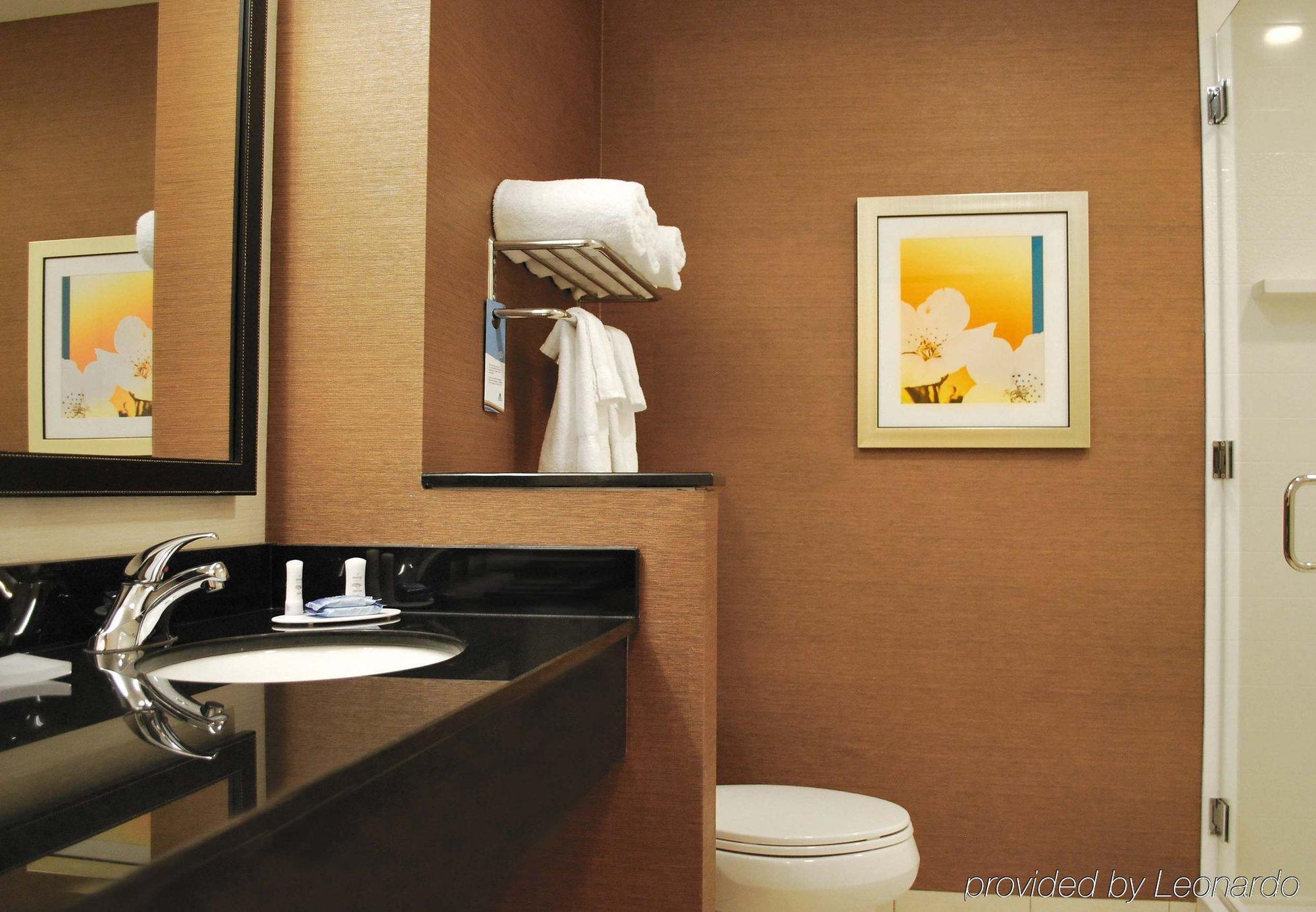 Fairfield Inn & Suites By Marriott Springfield Northampton/Amherst Eksteriør billede